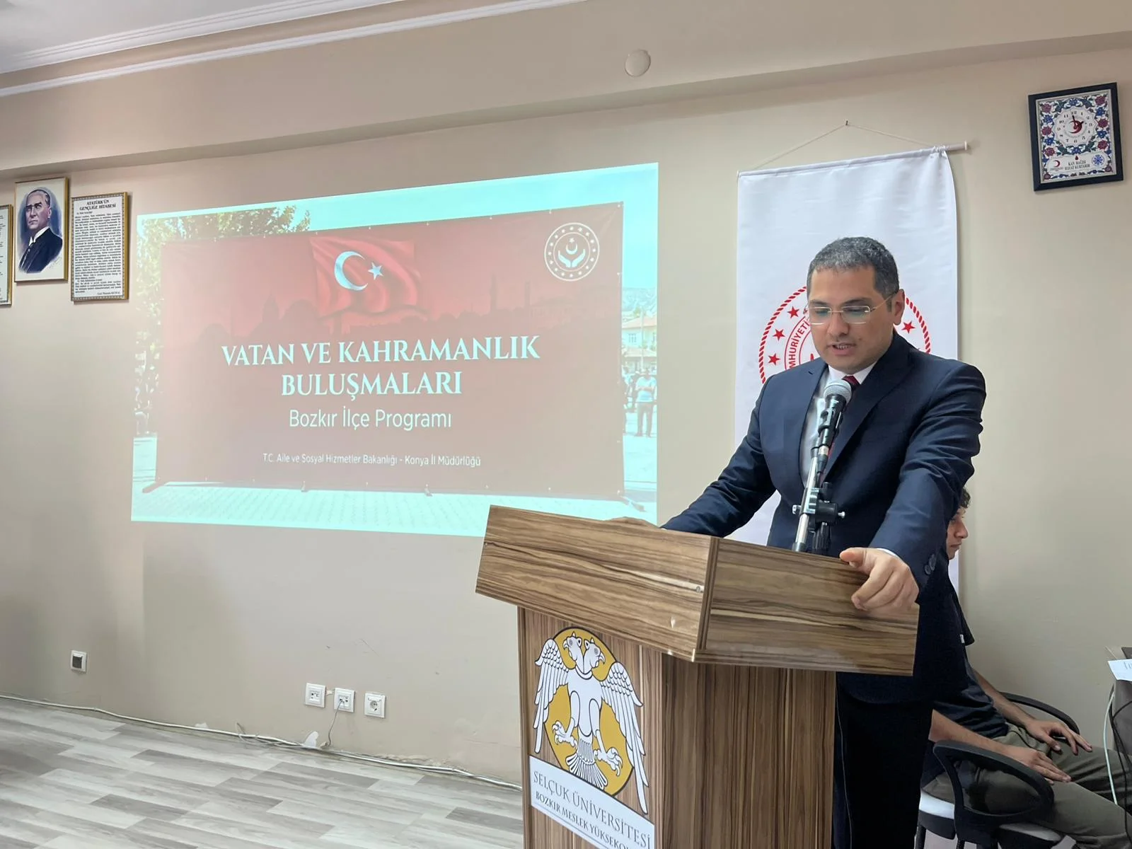 Yüksekokulumuzda Duygu Dolu Anlar: "Vatan ve Kahramanlık Buluşması"